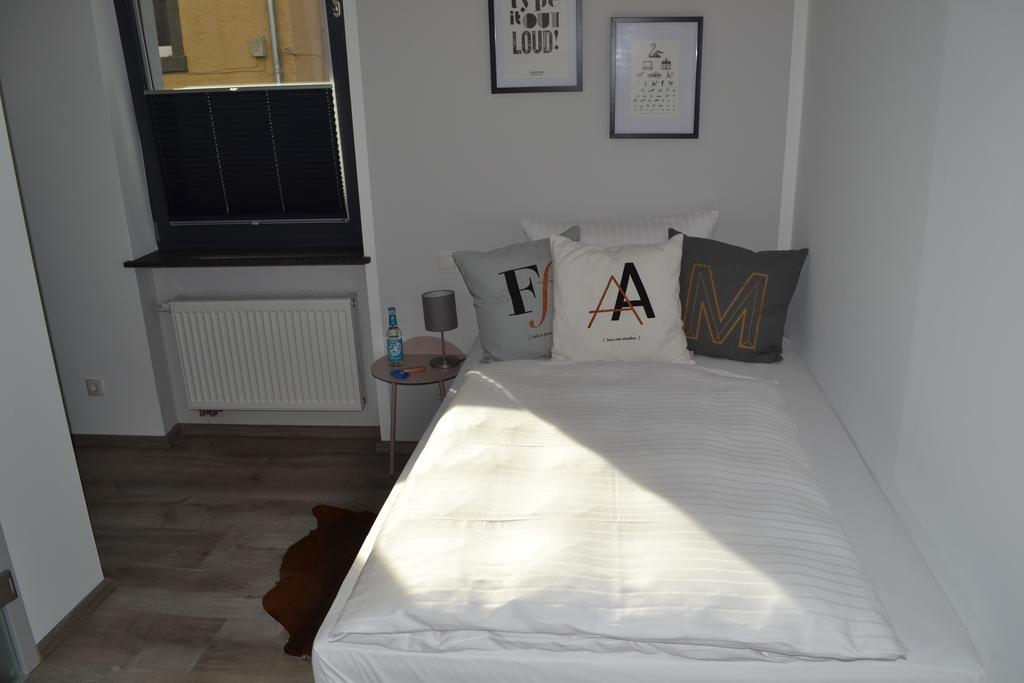 Boutique-Hotel "Stilvoll" Andernach Szoba fotó